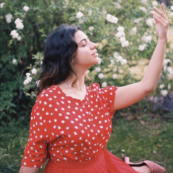 Vintage Tops - Vintage “Chaus” Red Polkadot Button-Down Blouse